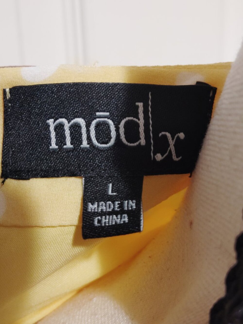 VNT Mod X yellow Elegant Polka dot Ruched ruffle Midi dress women's Size Large - Picture 4 of 4